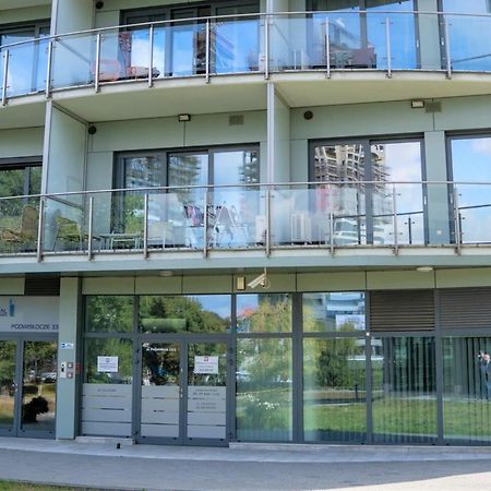 Capital Towers - Apartament Pop-Art Z Widokiem Na Rzeke Rzeszów Εξωτερικό φωτογραφία