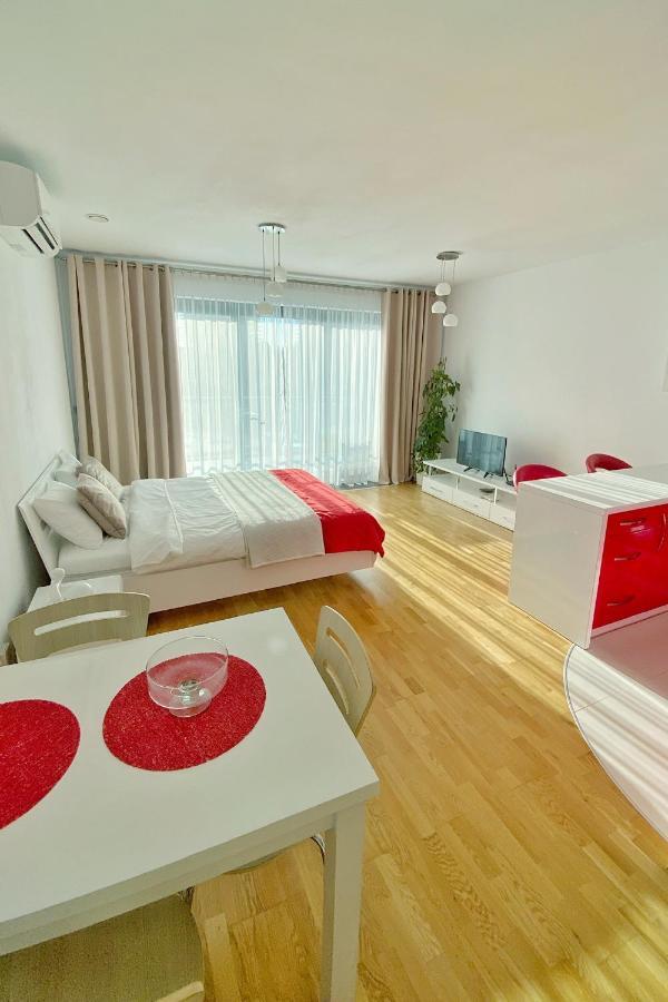 Capital Towers - Apartament Pop-Art Z Widokiem Na Rzeke Rzeszów Εξωτερικό φωτογραφία