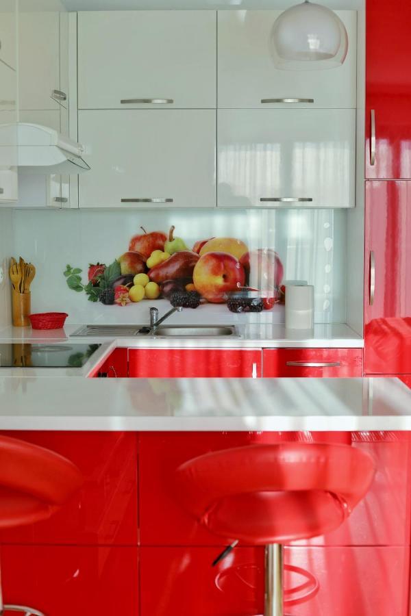 Capital Towers - Apartament Pop-Art Z Widokiem Na Rzeke Rzeszów Εξωτερικό φωτογραφία
