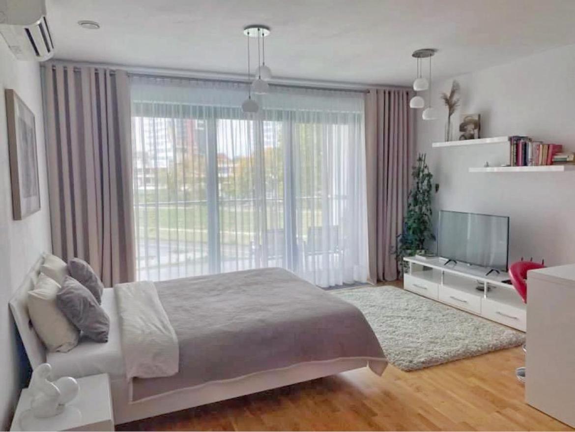 Capital Towers - Apartament Pop-Art Z Widokiem Na Rzeke Rzeszów Εξωτερικό φωτογραφία